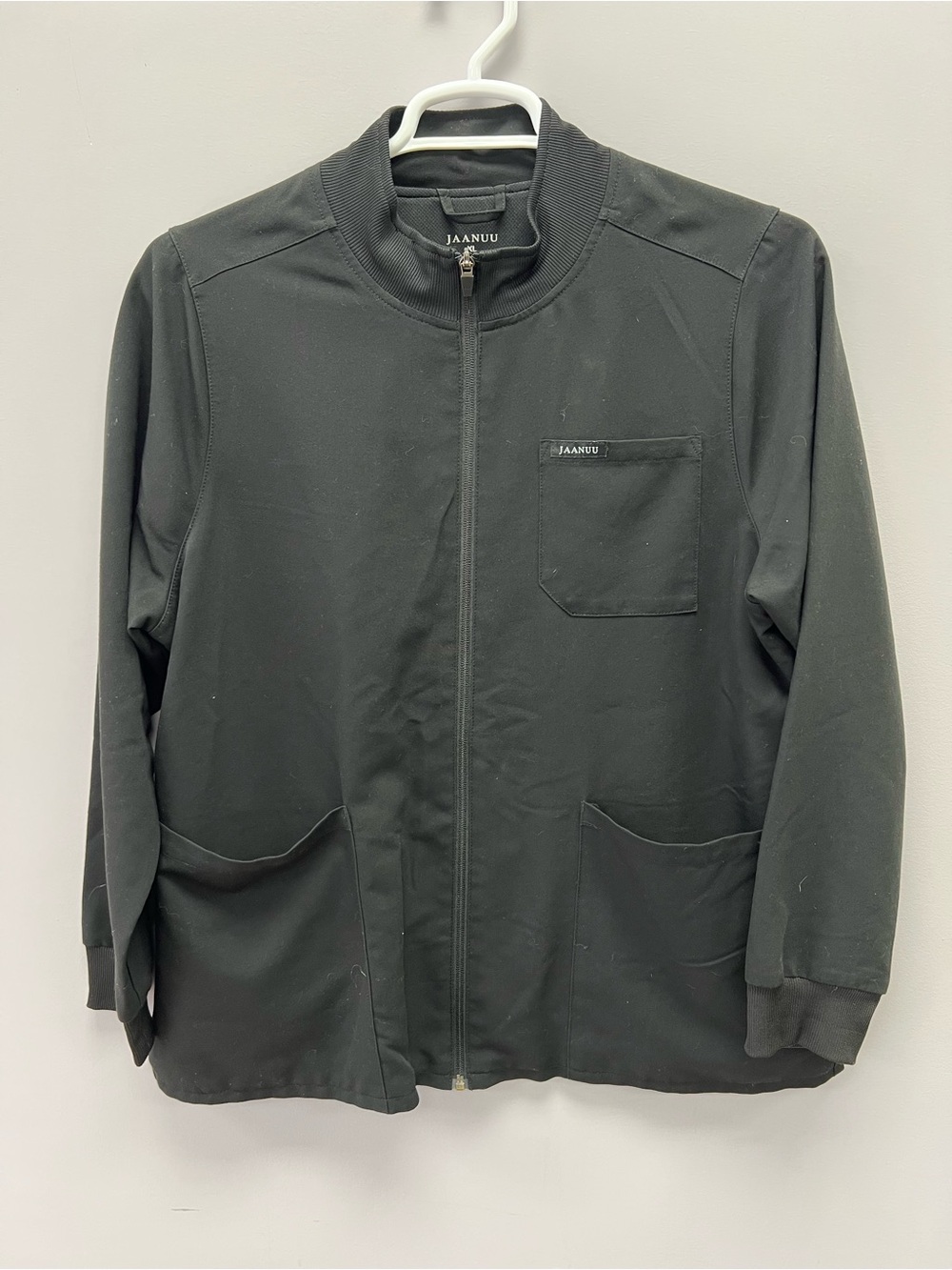 Jaanuu Black Zip-Front Lightweight Medical Jacket Unisex XL